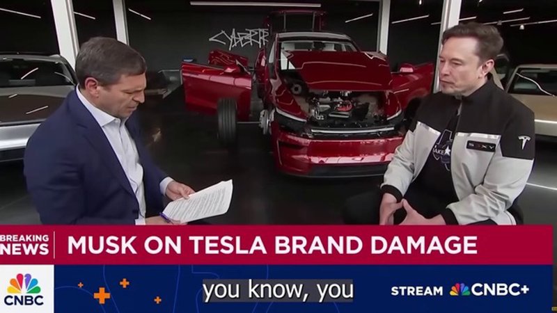 Elon Musk : Tesla vise un million de robots Optimus d'ici 2030