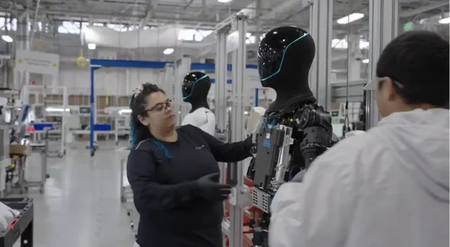 Optimus de Tesla: ¿La línea de montaje que agita a la UE?