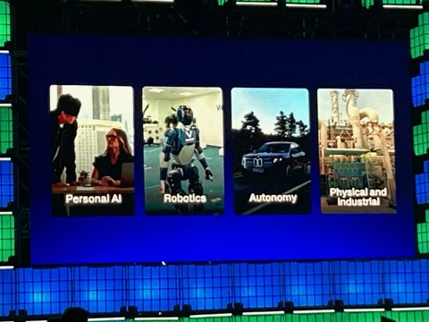 Una diapositiva de la presentación de Qualcomm que muestra aplicaciones para IA personal, robótica, autonomía y sectores físicos e industriales.