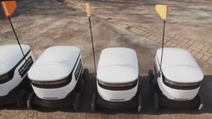 Uber Eats nasazuje roboty Starship pro rozvoz jídla ve Velké Británii