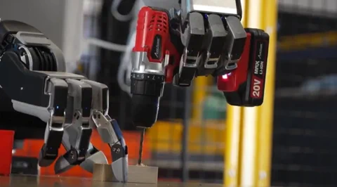 Boston Dynamics Gave Atlas New Hands, Then Fired the Pinky Finger