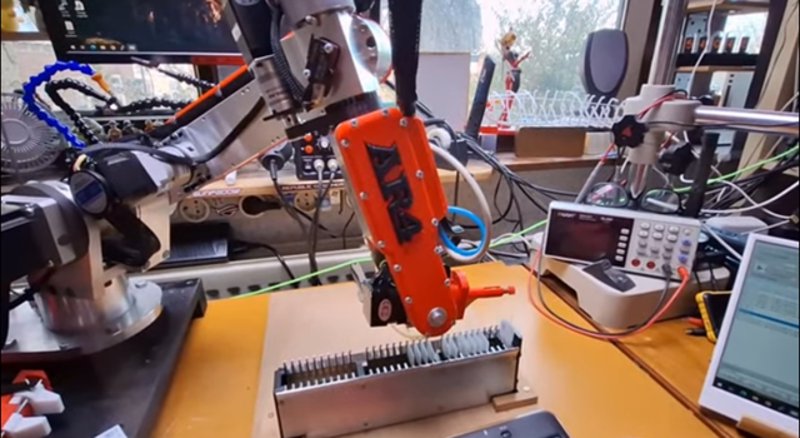 Le bras robotique AR4 obtient un contrôle virtuel dans la mise à jour v6.0