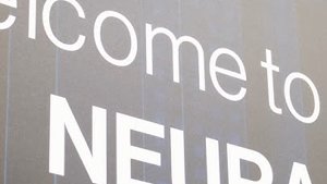 NEURA Nochtann Róbat Daonnúil den Chéad Ghlúin Eile ag Automatica