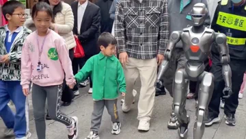 Humanoid PM01 van EngineAI debuteert voor slechts $13.700