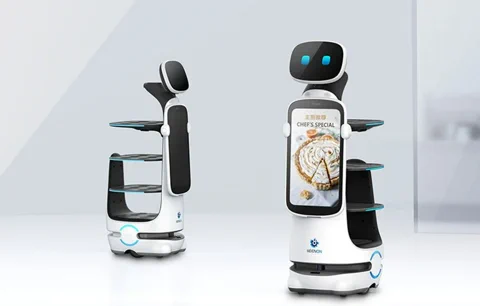 Keenon Robotics: Servizio con un Sorriso Digitale