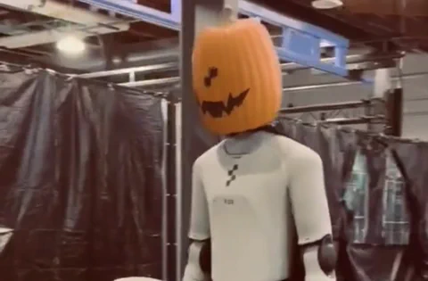 La passeggiata spettrale di Figure 03: Speciale Halloween