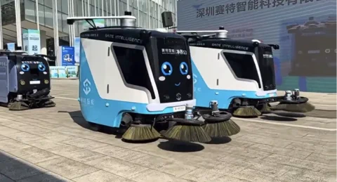 I robot netturbini di Shenzhen si sfidano