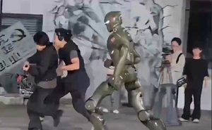 EngineAI T800 rent, bewijst dat het geen CGI is