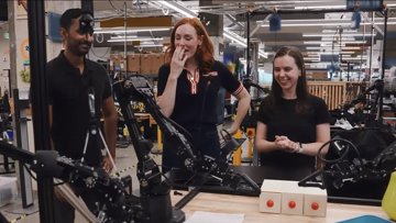 DeepMind robots pakken lunch, weigeren Batman te zijn