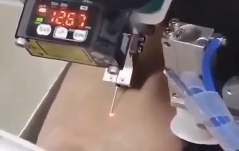 Este robot te saca sangre con un 94,3% de éxito 💉🤖