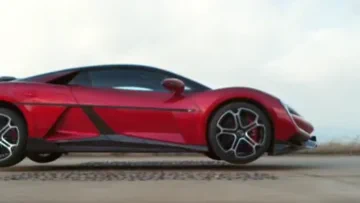 BYD's Zelfrijdende Supercar Springt. Nee, dit is geen grap.