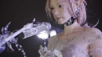 Místo mluvení zpěv: Robot Elf-Xuan sází na emoce