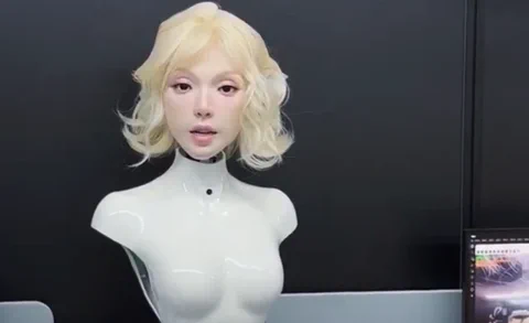 AheadForm's Origin F1 Robot Has a Disturbingly Realistic Face