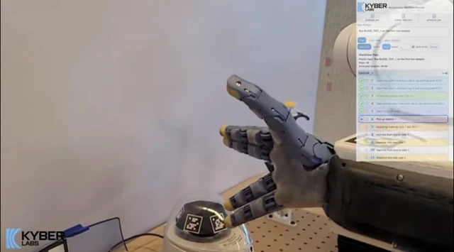 Kyber : cette main robotique gère un labo en totale autonomie
