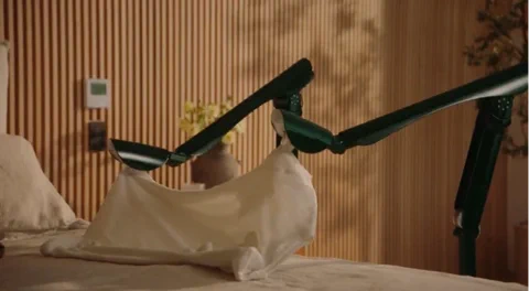 Cette lampe IA promet de faire vos corvées. On a des questions