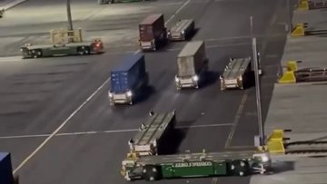 China's Slimme Haven: Robots in Beweging