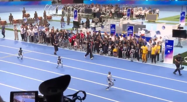 Robo-Olimpiada: Igrzyska Humanoidów w Pekinie rozpoczęte