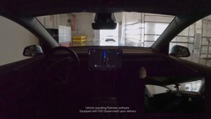 Samořídící vůz Tesla uskutečnil historické doručení